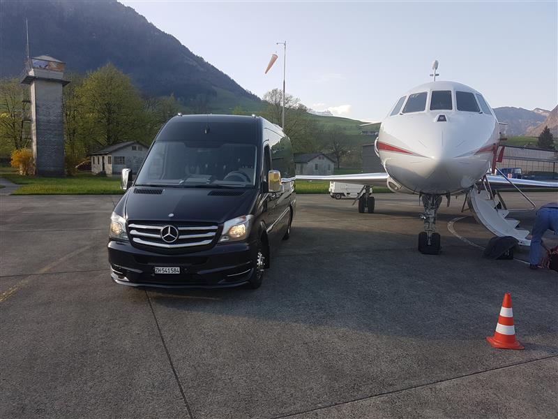 Zurich Airport Private Limo Transfers